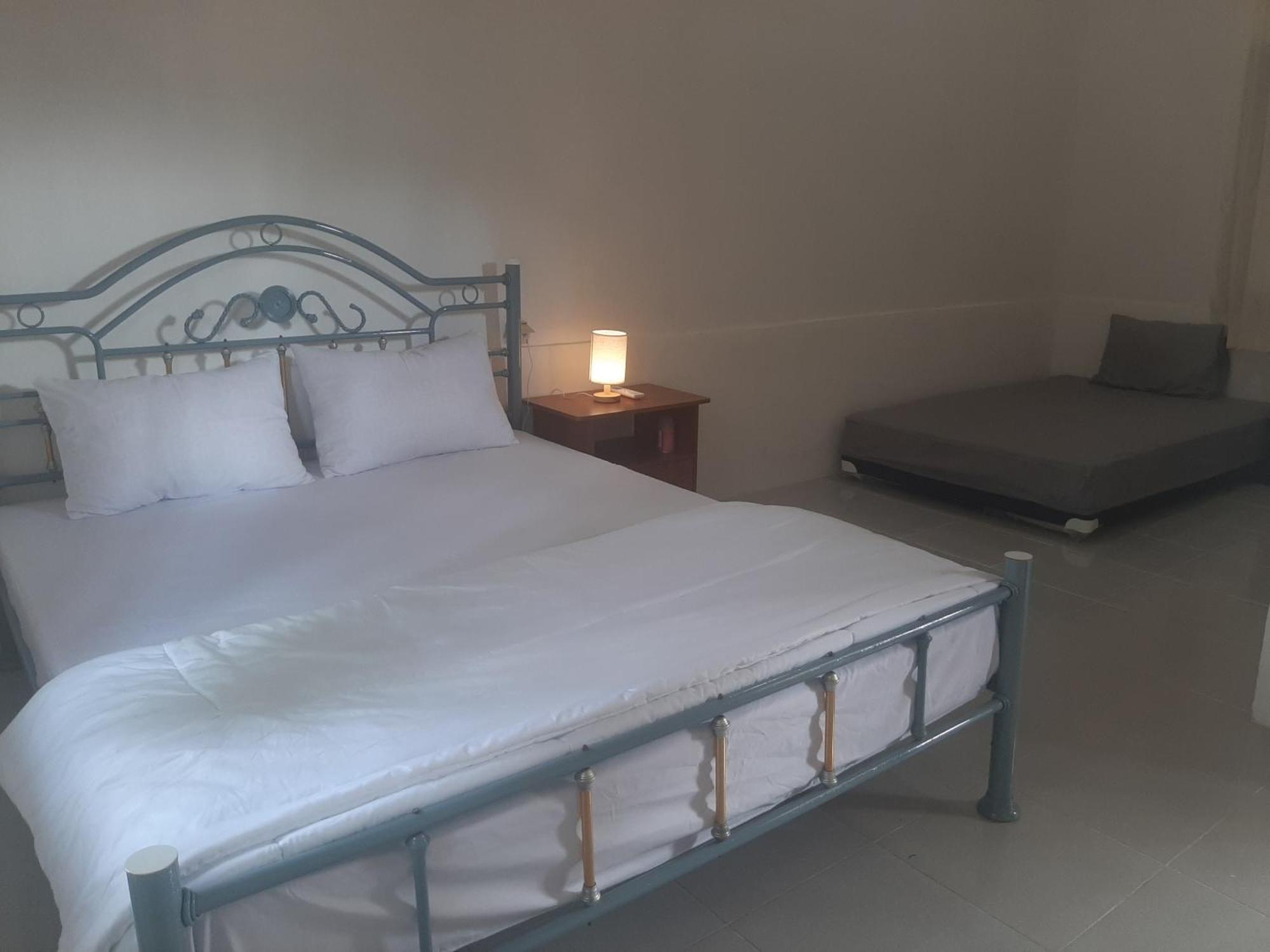 D' Carasti Bungalow Masbagik Extérieur photo