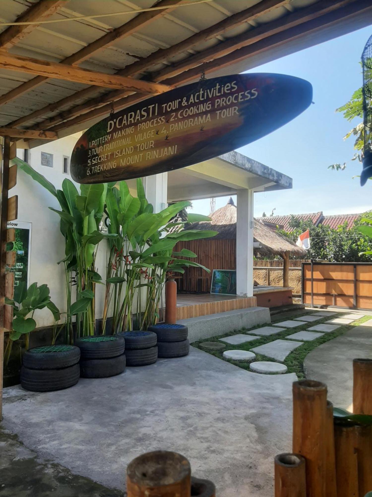 D' Carasti Bungalow Masbagik Extérieur photo